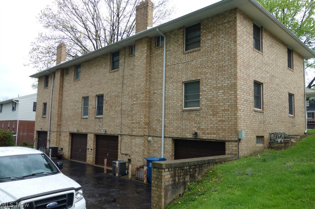 Cloverdale - Residential Income