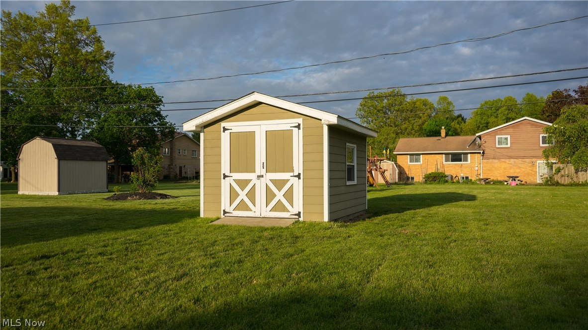 R A Galls R & R 01 - Residential