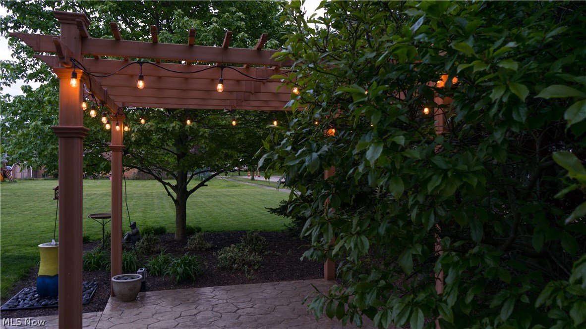 R A Galls R & R 01 - Residential