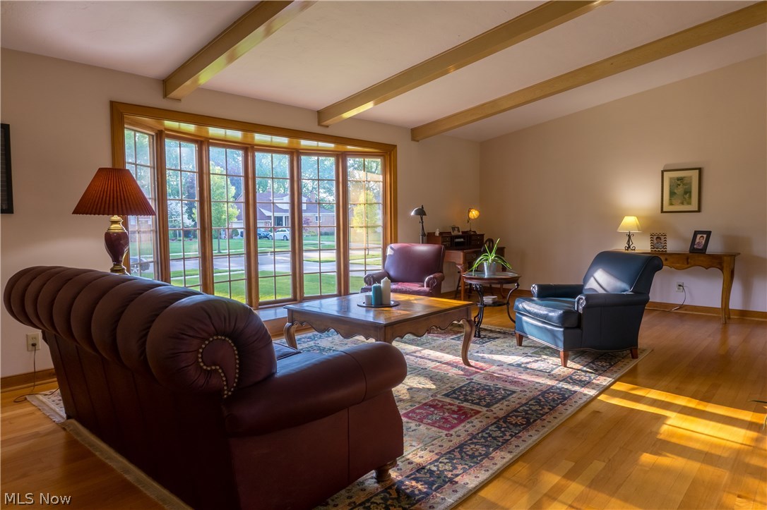 R A Galls R & R 01 - Residential