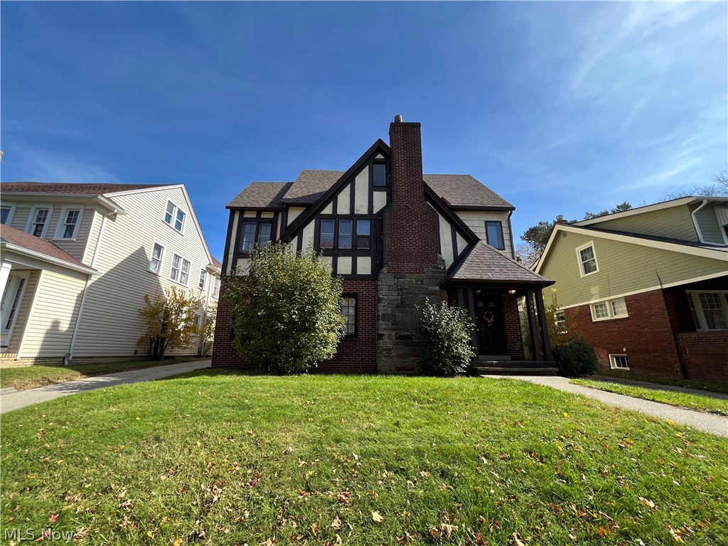 Van Sweringen Company's - Residential Income