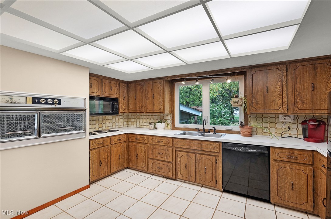 Meadow Ridge - Residential