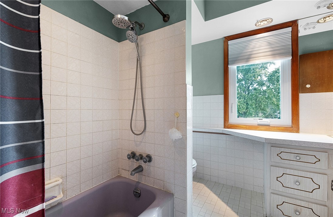 Meadow Ridge - Residential