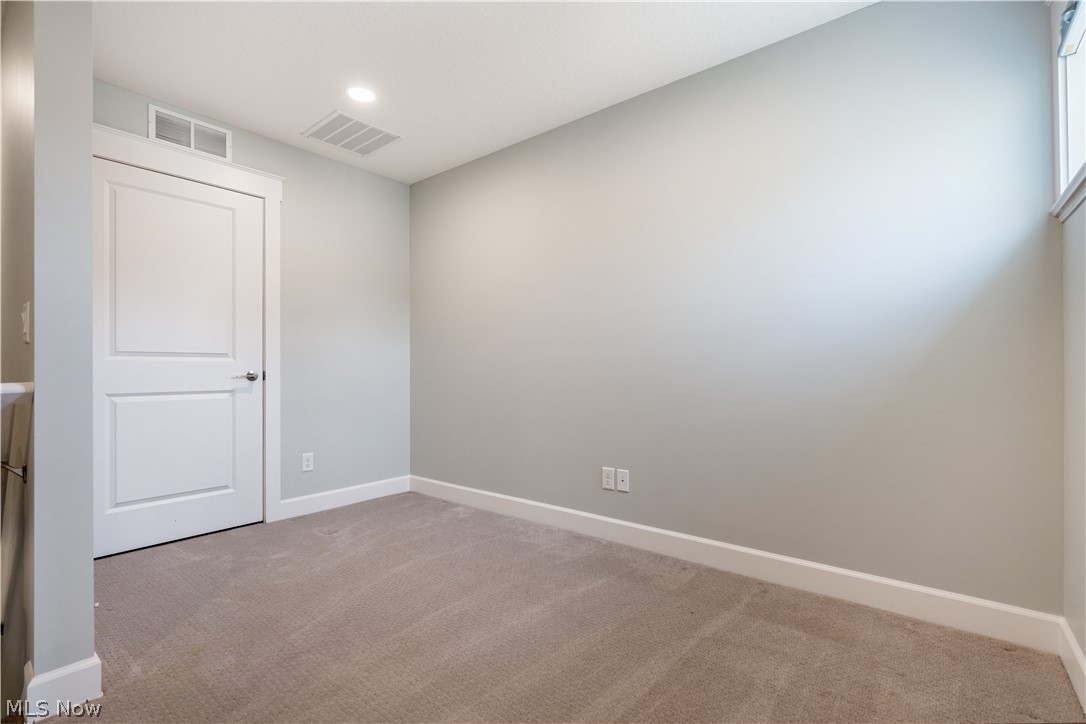 Hawks Nest Crossing Condominiums - Residential