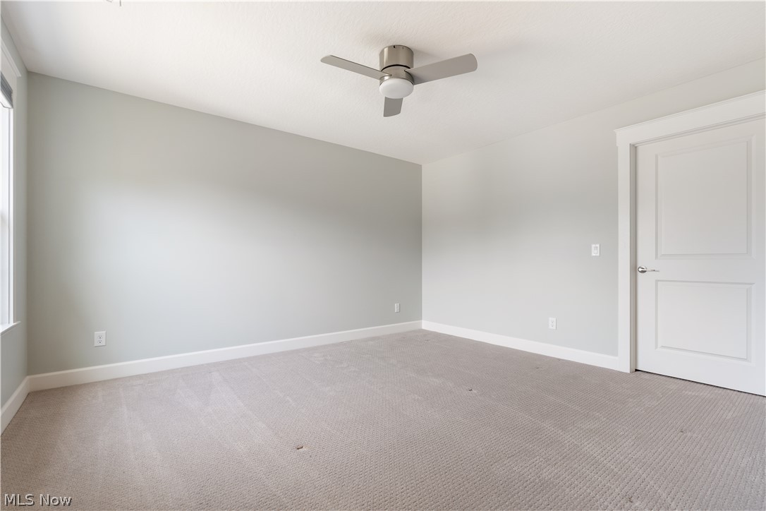 Hawks Nest Crossing Condominiums - Residential