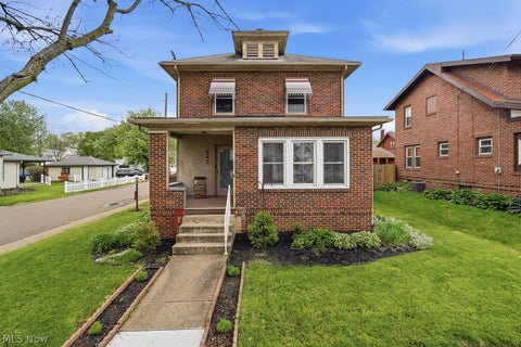 Photo for 842 Seneca Street NE