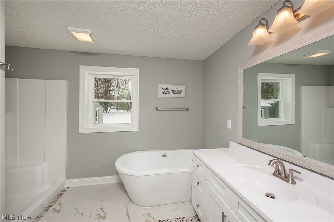 Royal Ridge - Residential