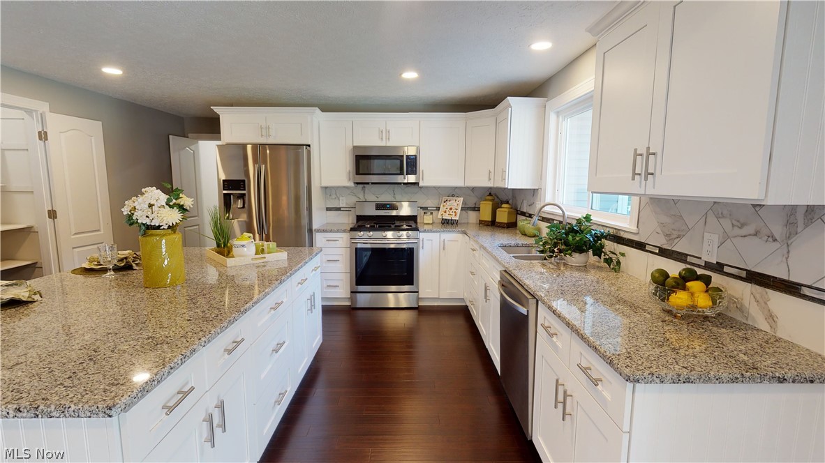 Royal Ridge - Residential