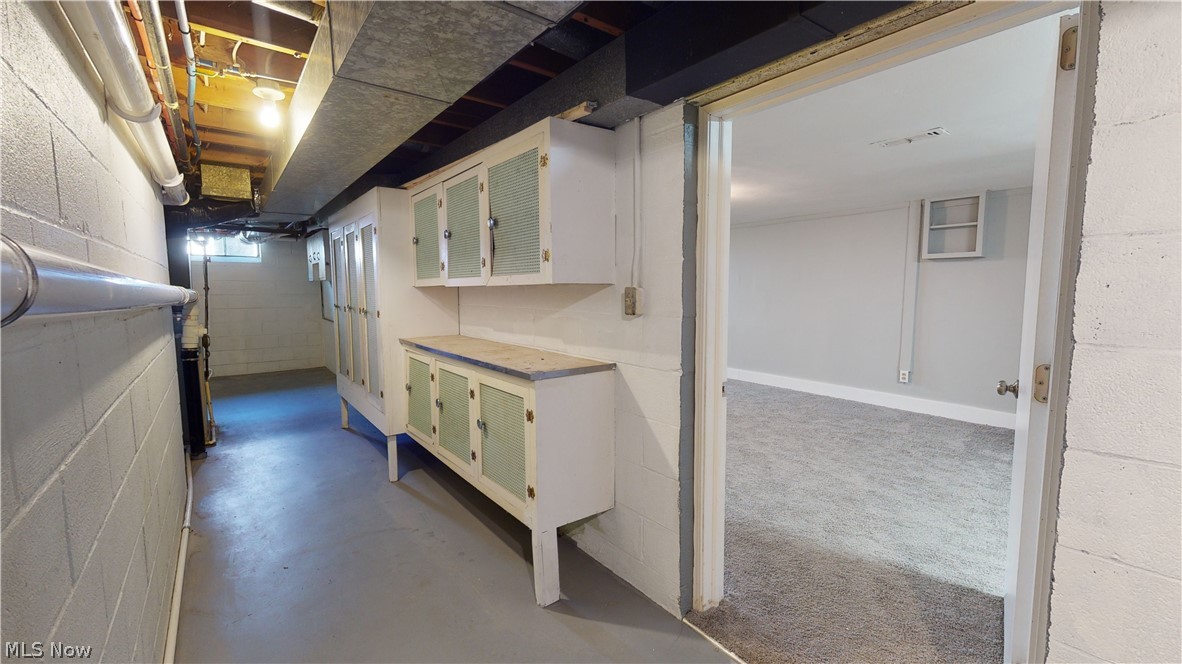 Royal Ridge - Residential