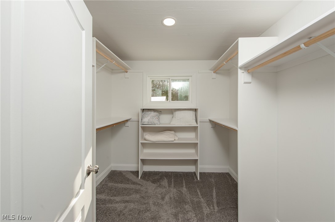 Royal Ridge - Residential