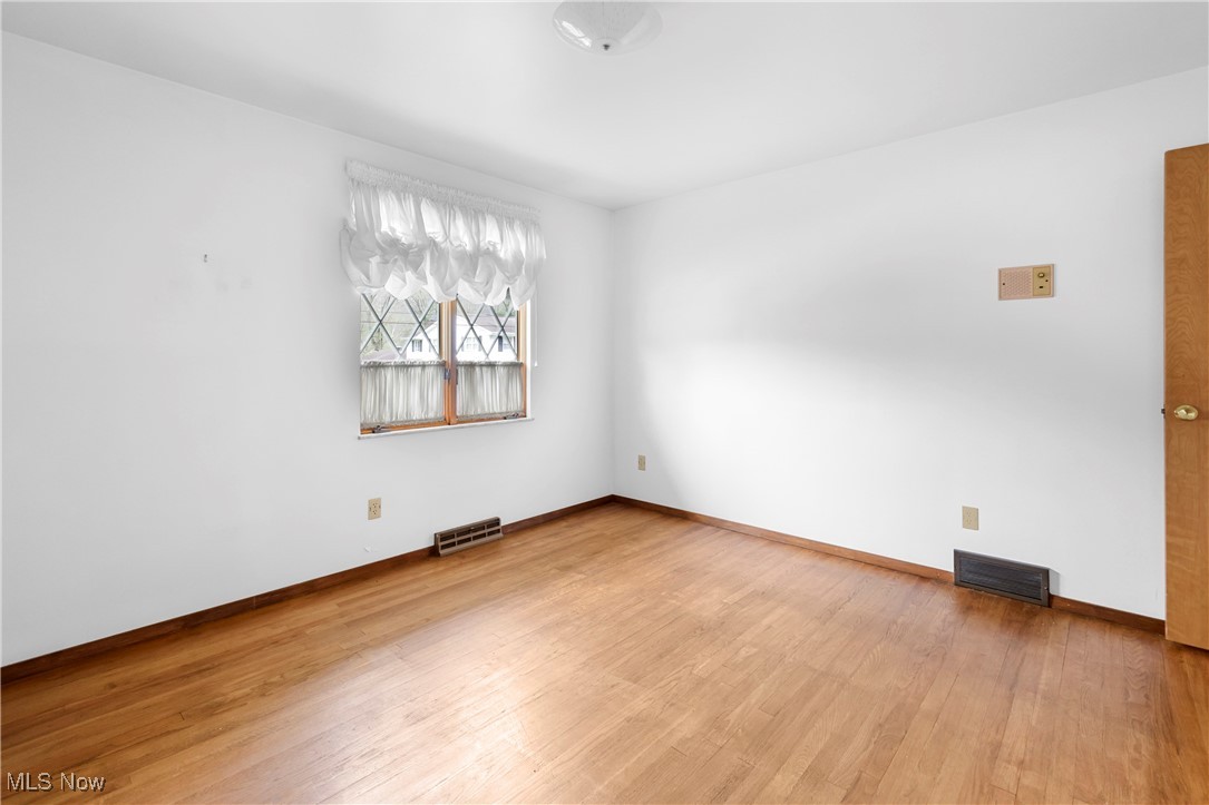 129 Roselawn Drive, Weirton, West Virginia image 12
