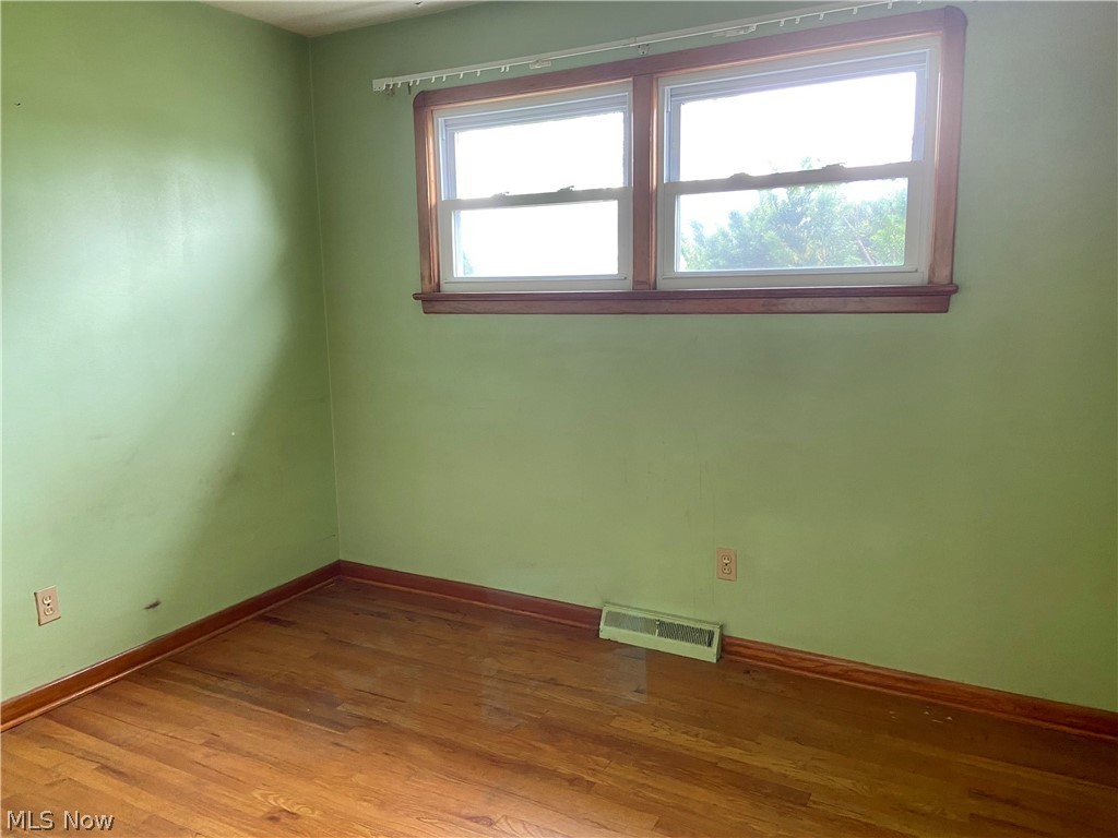 Yorklands 03/D Moskowitz & - Residential