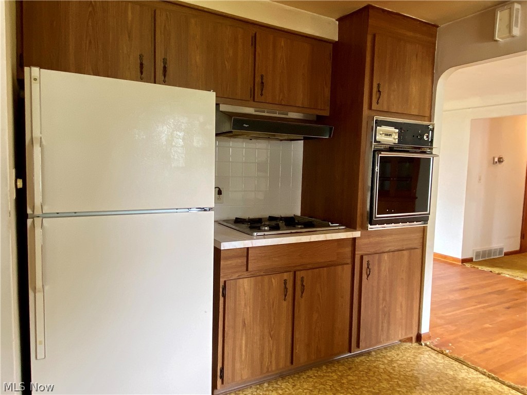 Yorklands 03/D Moskowitz & - Residential