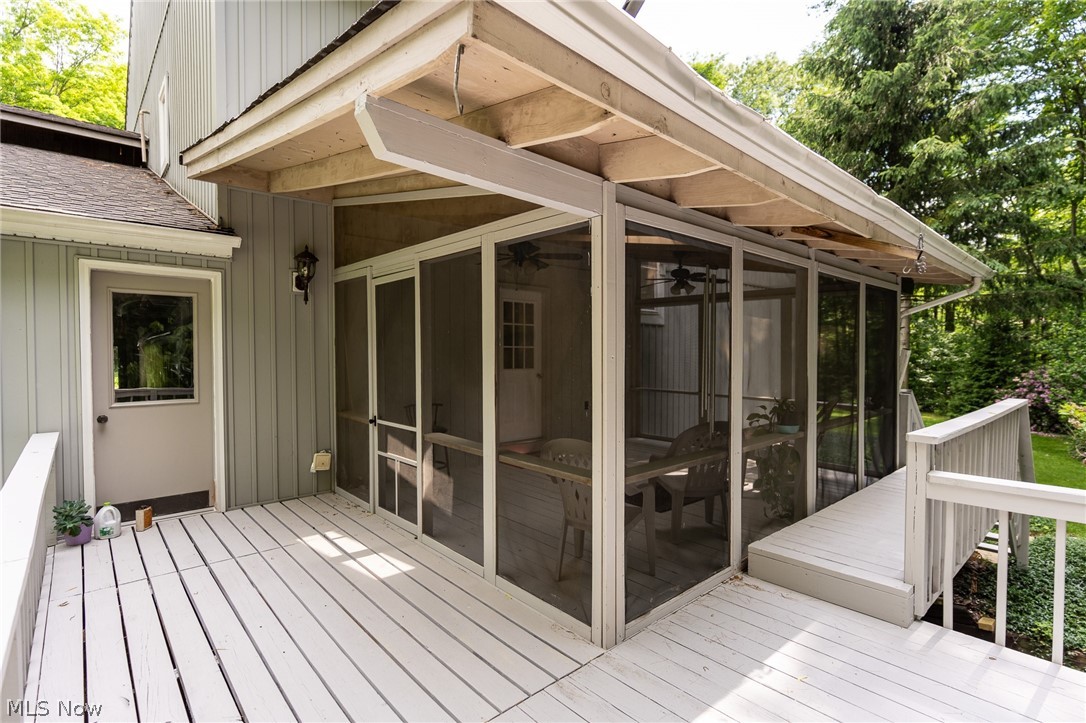 Twin Mills - Residential