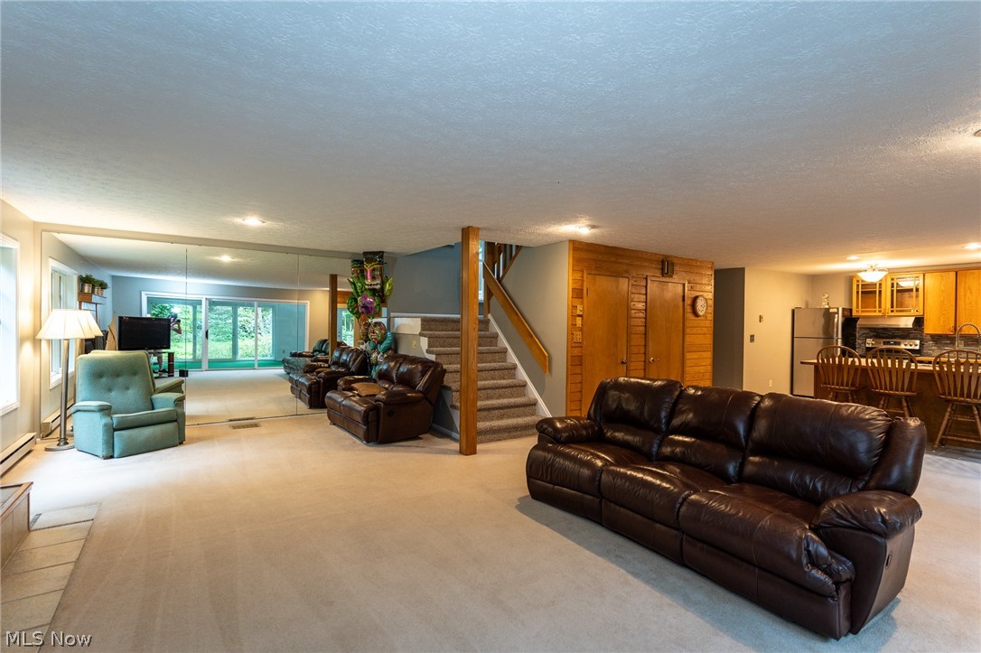 Twin Mills - Residential