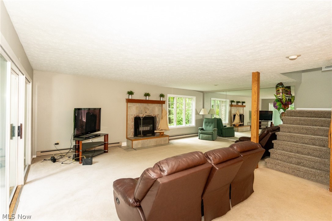 Twin Mills - Residential