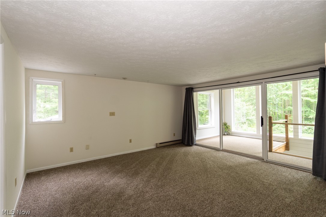 Twin Mills - Residential