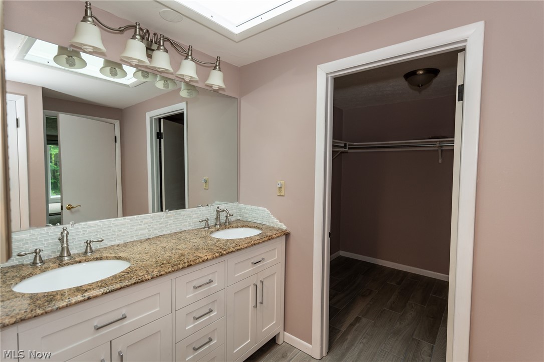 Twin Mills - Residential