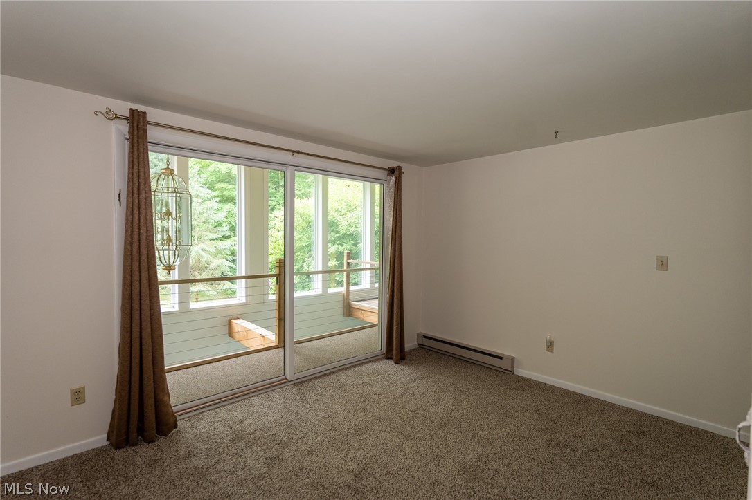 Twin Mills - Residential