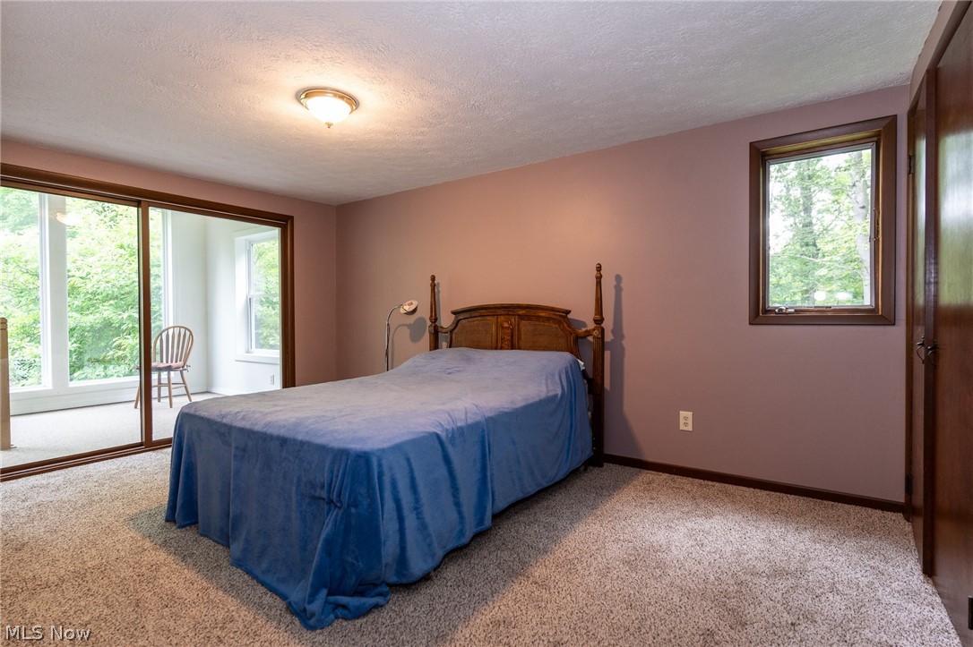 Twin Mills - Residential