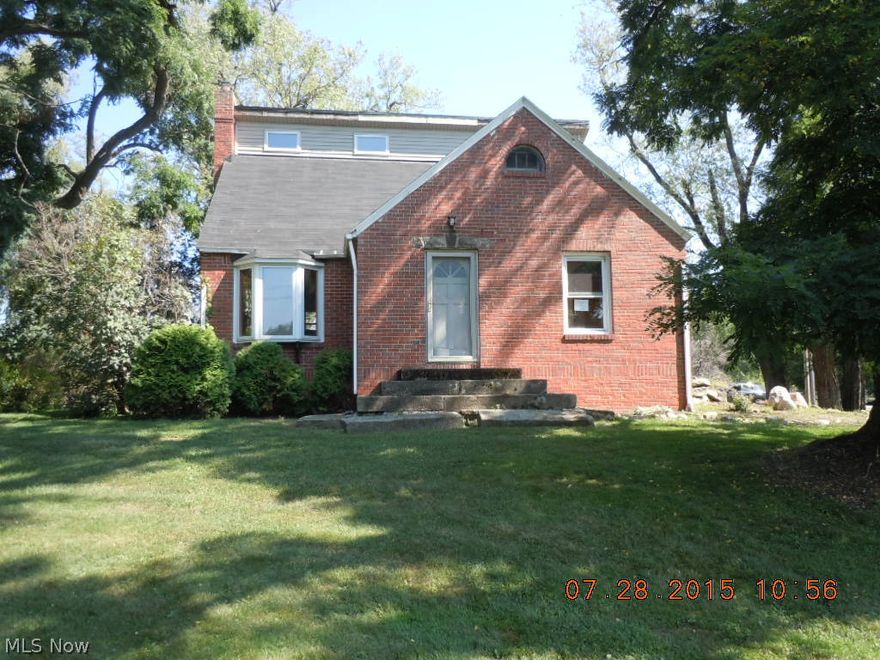 This is a Freddie Mac/Homesteps foreclosure property being sold as is. Freddie Mac has now implemented a new 20 day first look program for home owners to be able to purchase a property without competition from investors. HomeSteps offers an allowance up to $500 to homebuyers towards the purchase of a home warranty of their choice. It is the homebuyer’s responsibility to identify and select the home warranty company and plan. Investors are not eligible for the home warranty. Three Bedroom, 2 bath brick bungalow. New (7/2015) roof house and garage.  Detached 2 car block garage. Large deck on back. Home is located in a nice country setting on 1 1/2 Acres. Pre-qualification letter and/or proof of funds required with all offers.