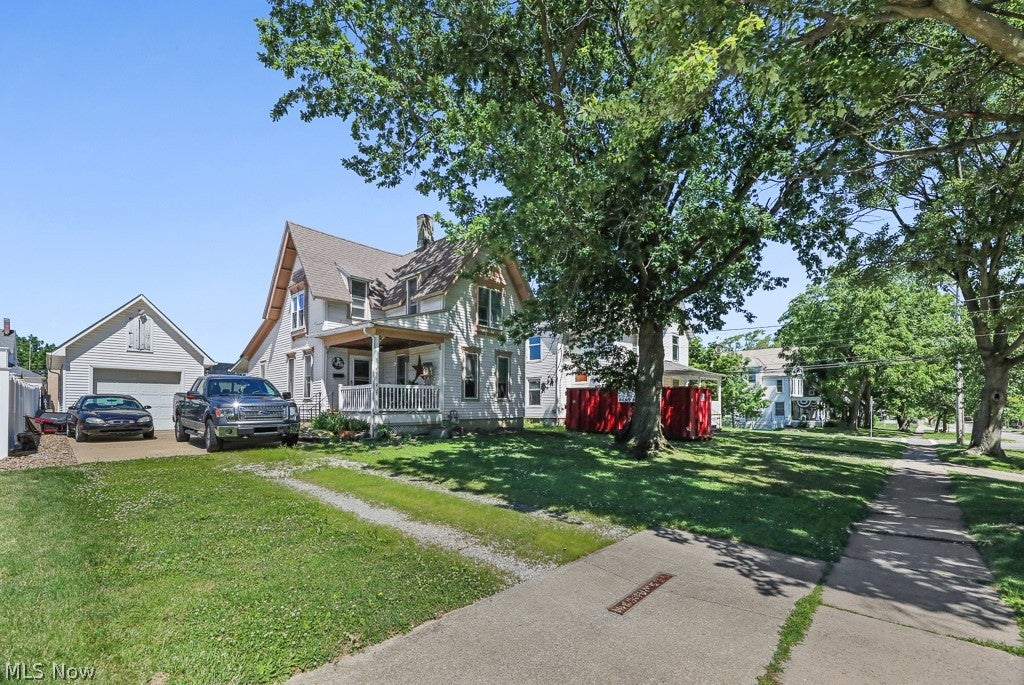 237 N Broadway