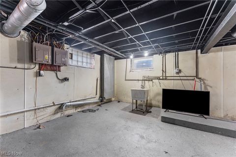 Tiny photo for 876 Eloise Drive, Cleveland, OH 44112 (MLS # 5187599)