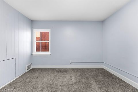 Tiny photo for 876 Eloise Drive, Cleveland, OH 44112 (MLS # 5187599)