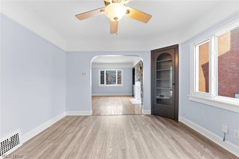 Tiny photo for 876 Eloise Drive, Cleveland, OH 44112 (MLS # 5187599)