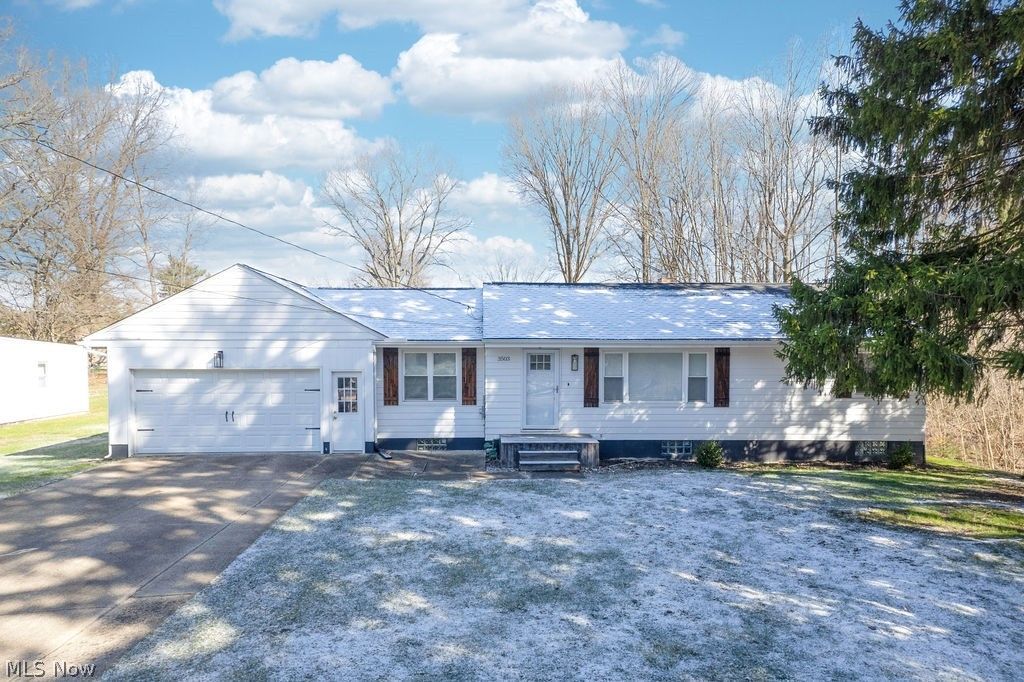 Photo of 3503 Brunk Road, Akron, OH 44312 (MLS # 5196312)