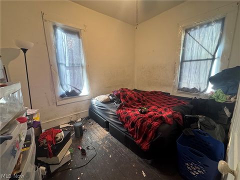 Tiny photo for 7916 Maryland Avenue, Cleveland, OH 44105 (MLS # 5190044)