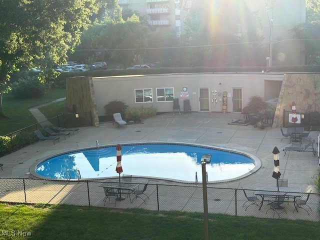 Saxon House Condo - Residential