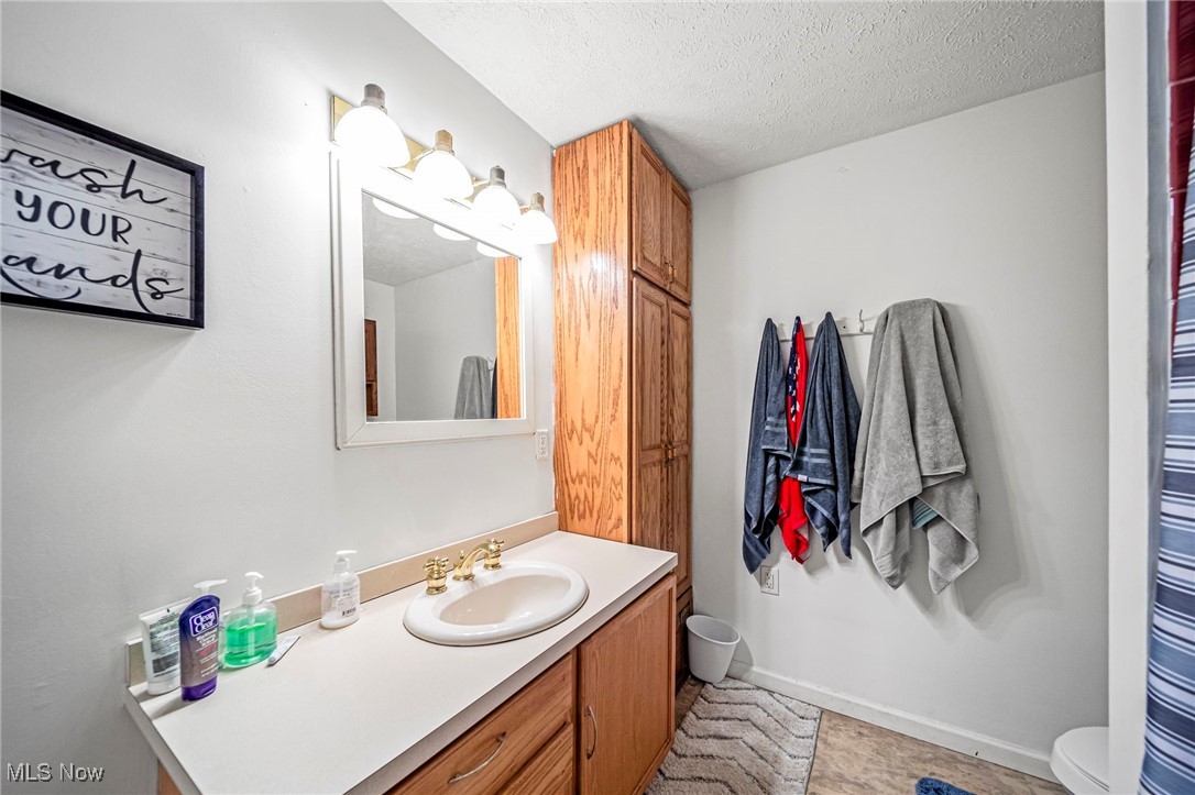 38337 Lake Shore Boulevard, Willoughby, Ohio image 18