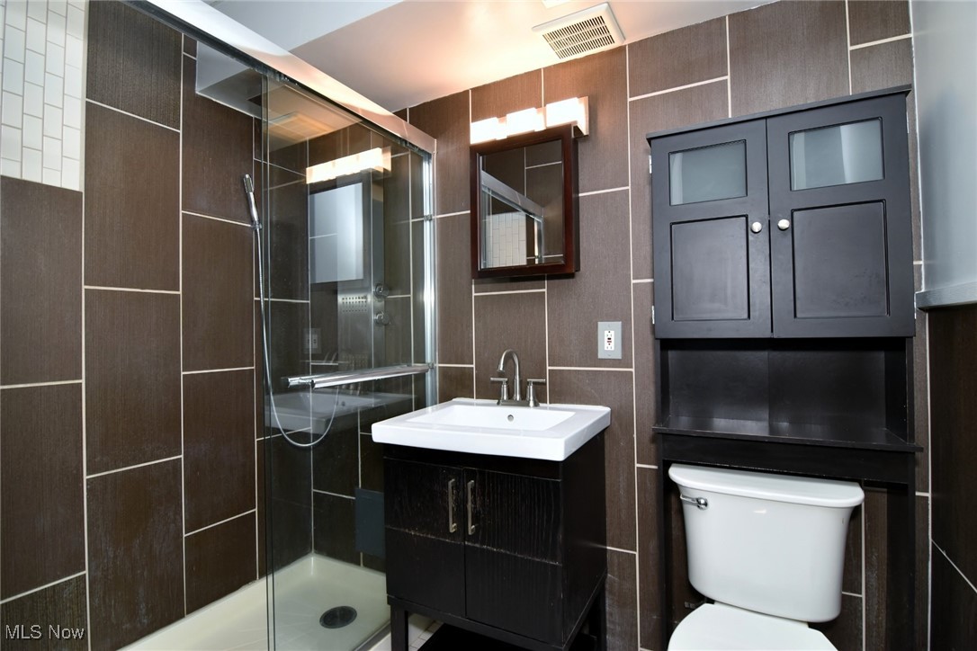 Bonneville Tower Condo - Residential