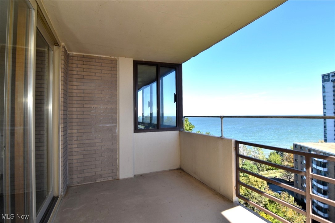Bonneville Tower Condo - Residential