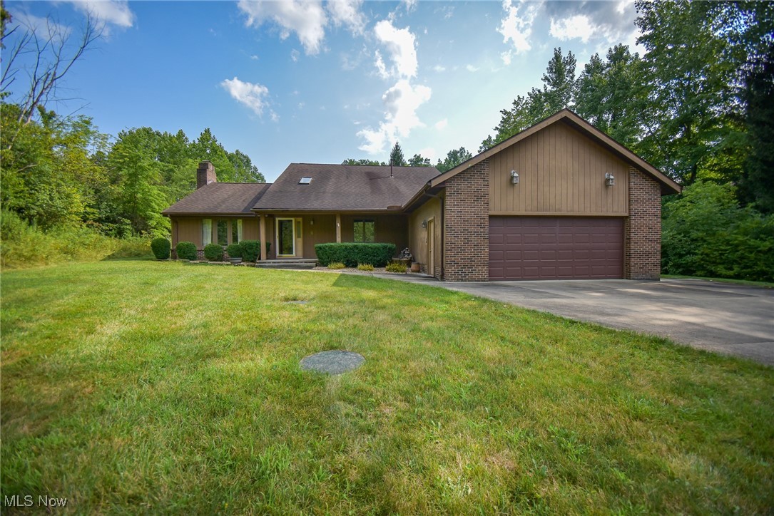 7465 Cady Road, North Royalton, Ohio image 1