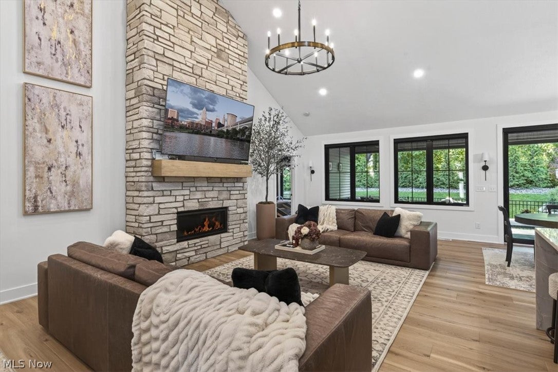 7882 Fox Hunter Lane