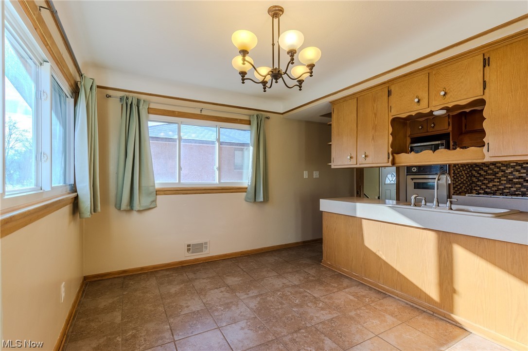 Briar-Cliff 06 - Residential