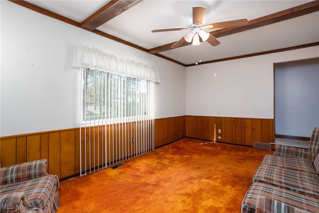 6450 Hawthorne Circle, Parma, Ohio image 17
