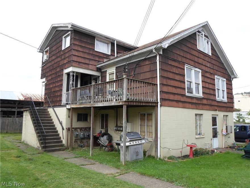 INVESTMENT OPPORTUNITY! MAKE MONEY WITH THIS 5 UNIT, FULLY OCCUPIED RENTAL PROPERTY! EACH UNIT HAS 2 BEDROOMS, AN EAT IN KITCHEN, LIVING ROOM AND BATHROOM. LOCATED CLOSE TO CONVENIENCES AND RT 2.