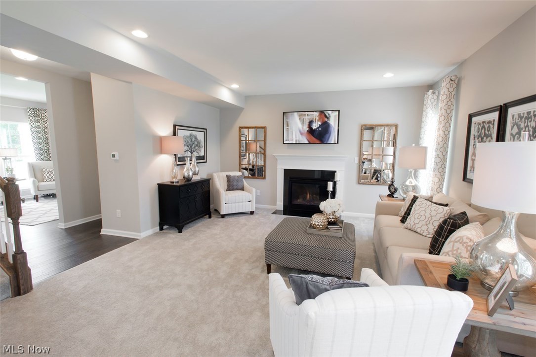 Sandstone Ridge - Residential