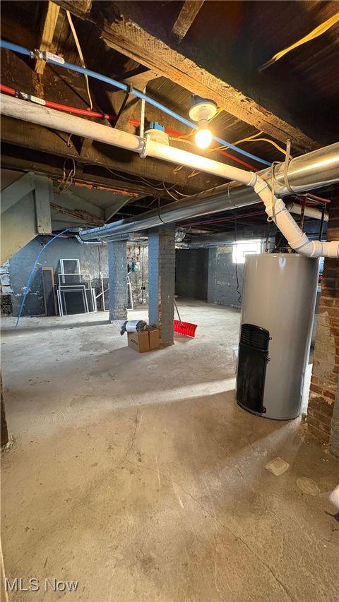 Tiny photo for 2164 E 87th Street, Cleveland, OH 44106 (MLS # 5183798)