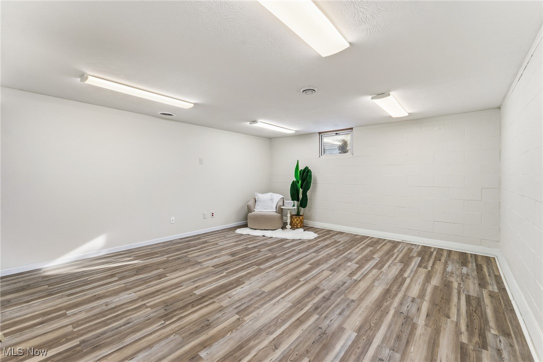 Hunters Run Condo - Residential