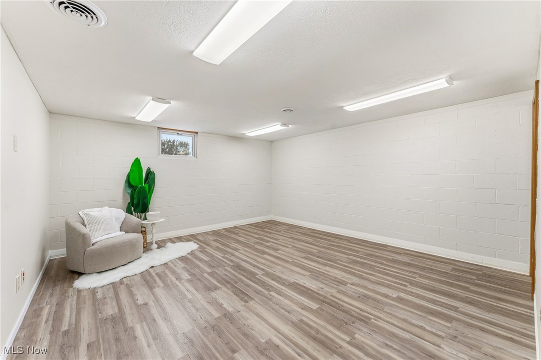 Hunters Run Condo - Residential