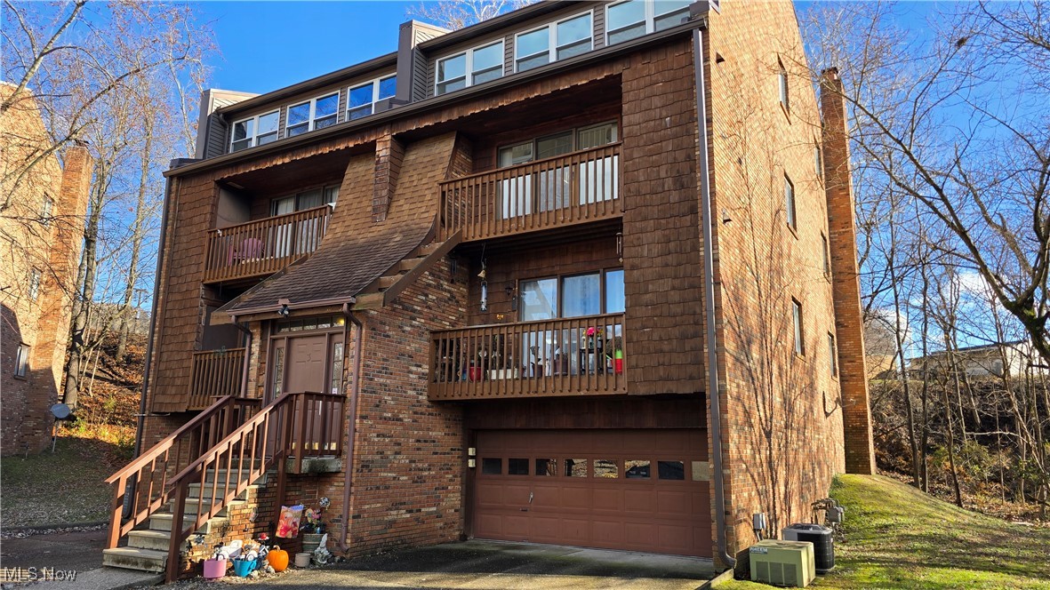 Society Manor Condo Ph 03 - Residential