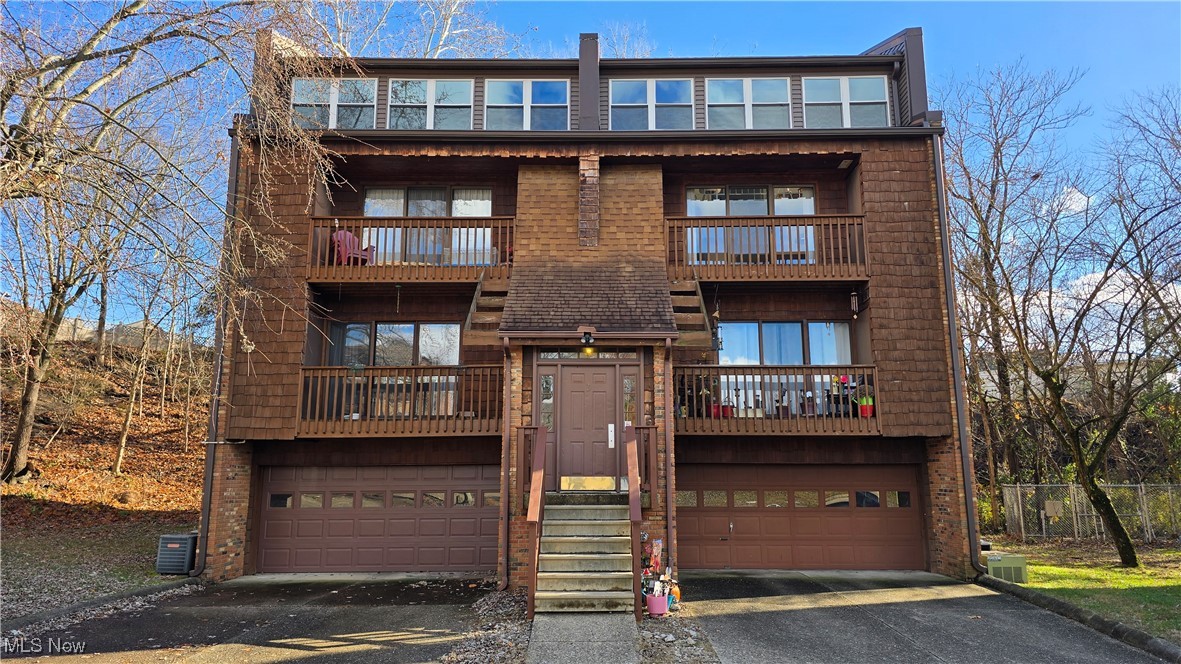 Society Manor Condo Ph 03 - Residential