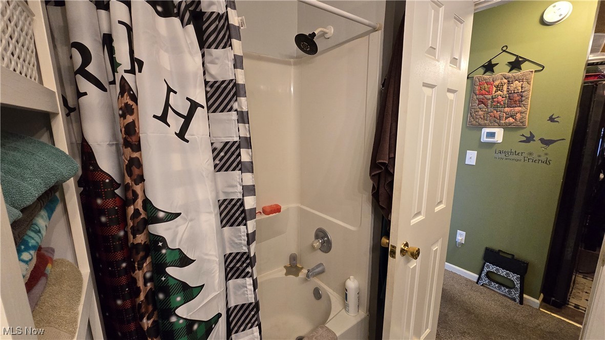 Society Manor Condo Ph 03 - Residential