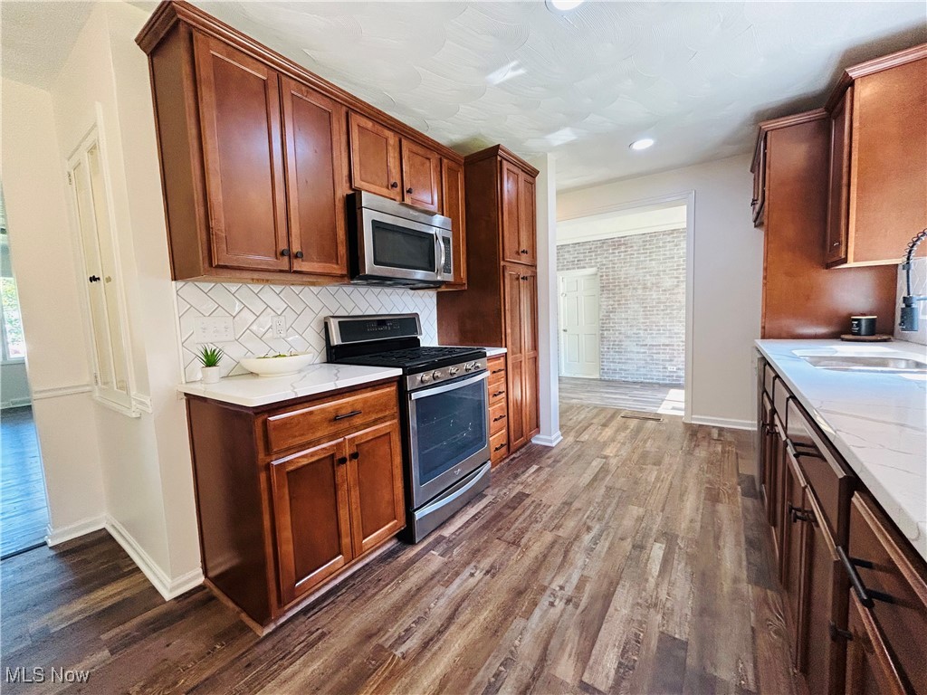 Copley, Ohio 44321, United States, 4 Bedrooms Bedrooms, ,3 BathroomsBathrooms,Residential,Active,192372