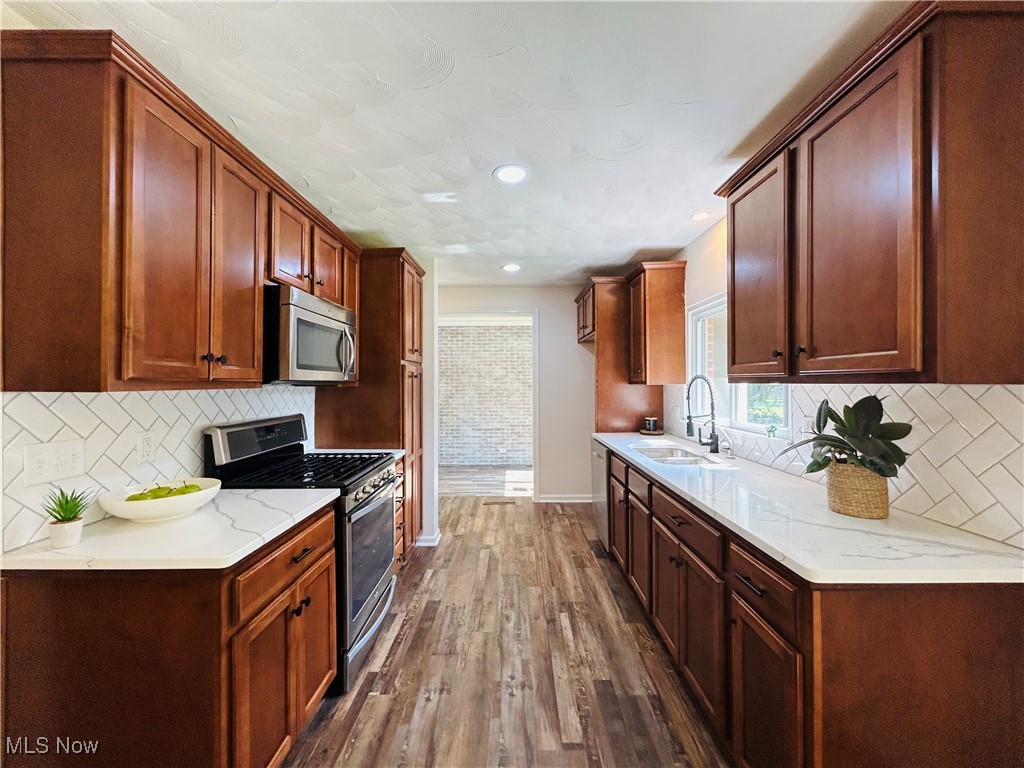 Copley, Ohio 44321, United States, 4 Bedrooms Bedrooms, ,3 BathroomsBathrooms,Residential,Active,192372