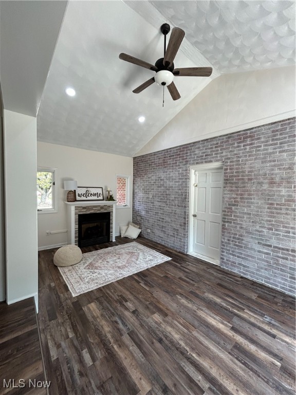 1636 Moreview Drive